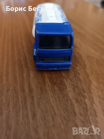 Форд  цистерна/Majorette Ford , снимка 2 - Колекции - 52897986