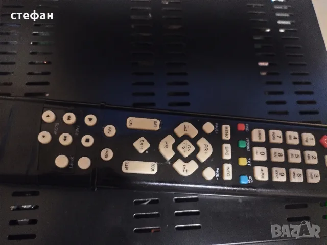 сателитен приемник hd next ye 1800hg, снимка 2 - Приемници и антени - 56144063