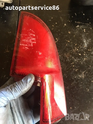 Отразител за горна задна дясна светлина за Mercedes W639 Vito (2004) A6398200864, снимка 3 - Части - 54080440