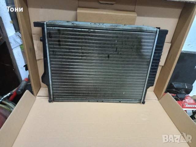 голям радиатор БМВ е30 324 325 е34 м30 м20б25, снимка 2 - Части - 50586379