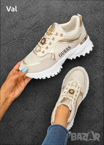 Маратонки Guess