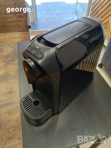 Кафемашина с капсули Tchibo Cafissimo easy Black, 1250 W, 3 степени на налягане, 650 мл, Еспресо