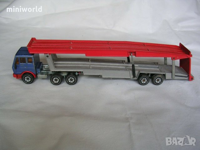 Mercedes Benz Auto-Transporter - на Siku 3112 made in W.Germany няма липси и опаковка