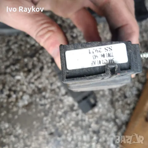 Лостче аудио управление за Renault Laguna II Hatchback , 7701049643, снимка 4 - Части - 48739652