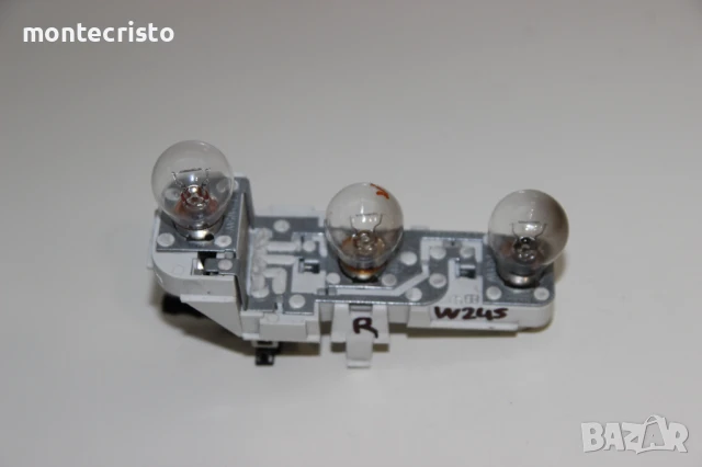 Дясна платка стоп Mercedes W245 B-Class (2005-2011г.) десен ламподържач A1698200377