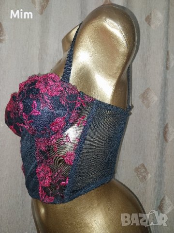 80 В С&А Черен дантелен корсет с червена бродерия , снимка 3 - Корсети, бюстиета, топове - 42061038