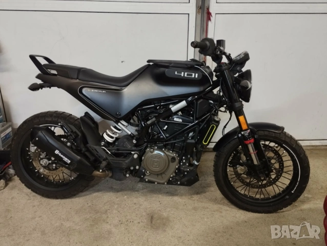 Husgvarna Svartpilen 401cc