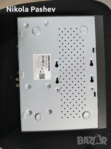 DVR Hikvision DS-7204HUI, снимка 2 - Комплекти за видеонаблюдение - 52858072
