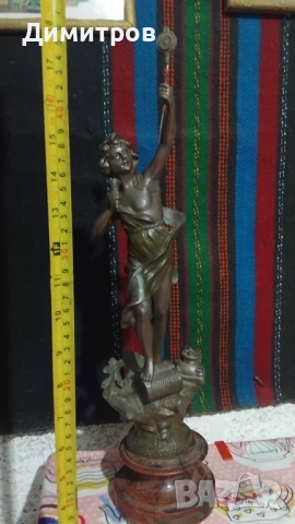 Старинна скулптура пластика 