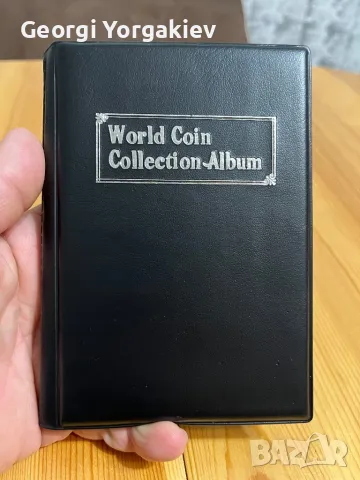 Класьор с монети