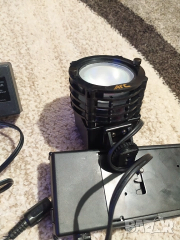 Винтидж видео осветление Arc nc-150 Asahi -Japan, снимка 6 - Антикварни и старинни предмети - 53167615