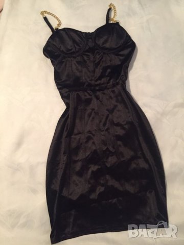 Черна рокля сатен с верижки , снимка 13 - Рокли - 35057151