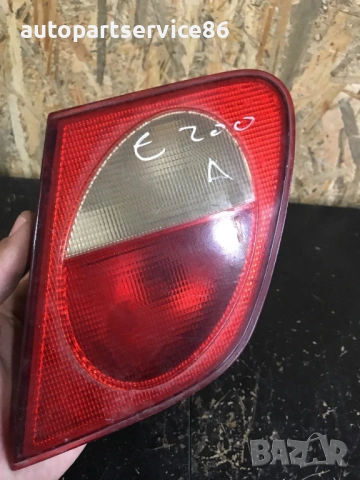 Задна дясна странична светлина за Mercedes E Class W210 (1997) A2108201264