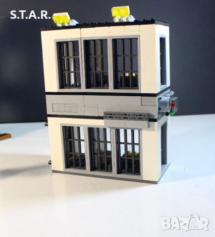 Лего Полицейски участък Lego 60141 Police Station Конструктор Полиция, снимка 5 - Конструктори - 52870368
