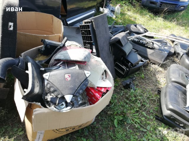 Продавам на части Порше Кайен Турбо - 450 кс , снимка 9 - Автомобили и джипове - 30579042