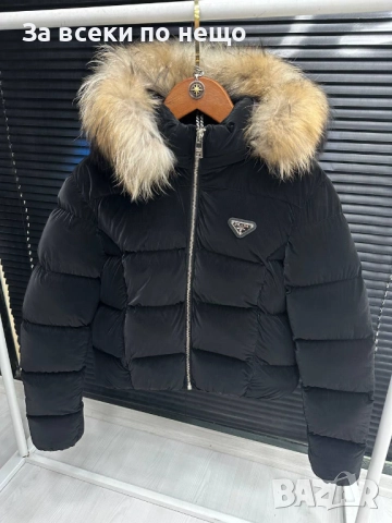 Prada Дамско Черно Зимно Яке С Естествен Косъм На Качулката Код A841