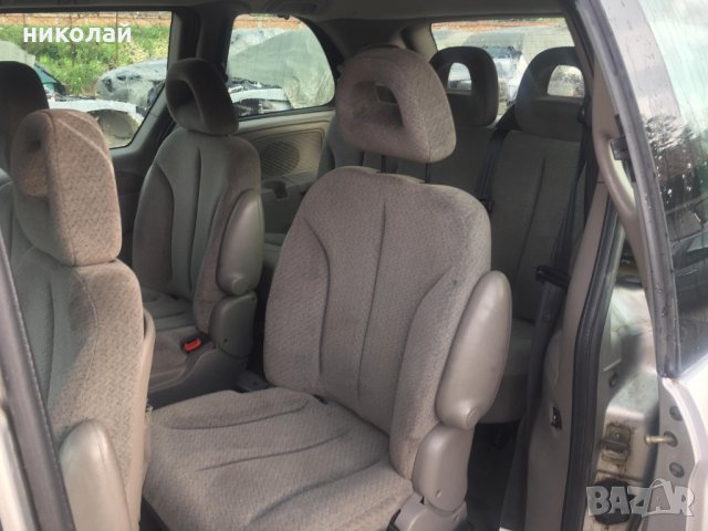 Само на части Chrysler Voyager, снимка 15 - Автомобили и джипове - 31446983