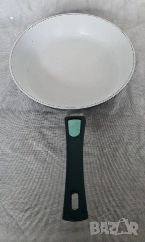 Комплект 3 бр. премиум немски тигани WMF и Fissler и Genius Cerafit, снимка 8 - Съдове за готвене - 53878391