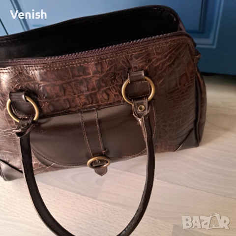 Дизайнерска кафява чанта, снимка 4 - Чанти - 52155356