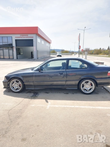 Bmw 318i, снимка 16 - Автомобили и джипове - 54082428