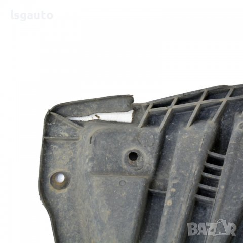 Кора под радиатори Mercedes-Benz E-Class (W212)(2009-2016) ID:93476, снимка 2 - Части - 39604207