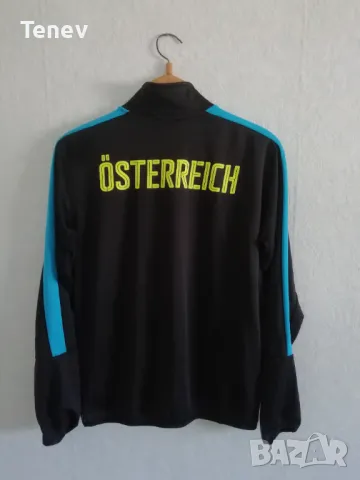 Австрия оригинално горнище Пума размер L Austria спортно футболно Puma , снимка 2 - Спортни дрехи, екипи - 50194121