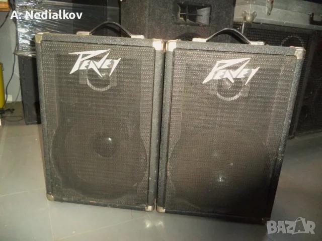 Peavey двулентови боксове 2бр.