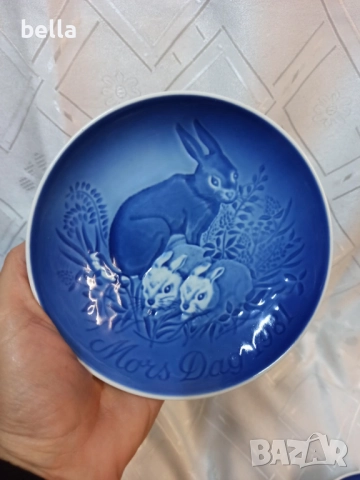 Порцеланова серия антикварни малки чинии за стена от серия Денят на майката - животни от 1970-1981 г, снимка 9 - Антикварни и старинни предмети - 52176223