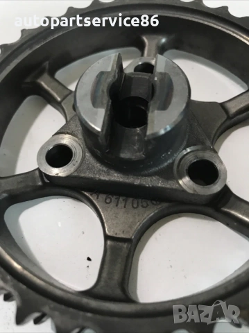 Зъбно колело за Mercedes W639, Vito 2.2 CDI (2003-2008) , снимка 2 - Части - 54025593