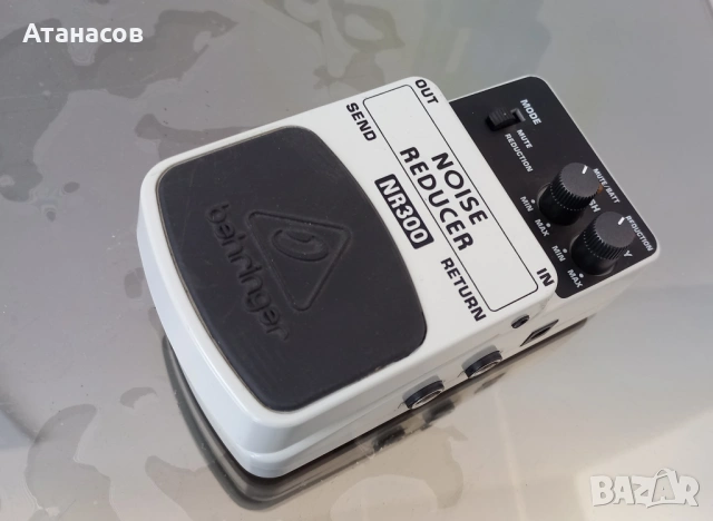 BEHRINGER NR300 Noise Reduction Effects Pedal - 22€, снимка 4 - Китари - 54346727