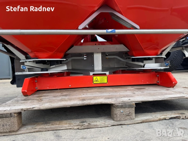 Торачка Kuhn Axis 30.1, снимка 7 - Селскостопанска техника - 51819901