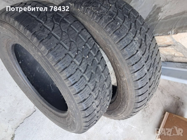 Бусови гуми 215/65/16С -2 бр