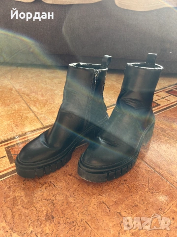 Дамски кожени боти 39 номер