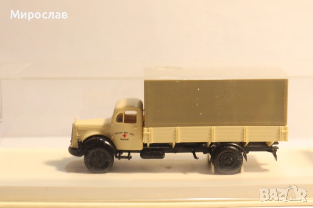 BREKINA H0 1/87 MERCEDES КАМИОН МОДЕЛ, снимка 2 - Колекции - 53297470