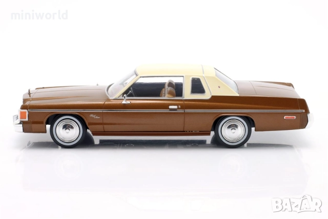 DODGE ROYAL MONACO 1977 - мащаб 1:24 на WhiteBox моделът е нов в кутия, снимка 3 - Колекции - 52803923