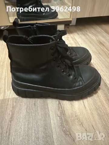 Дамски боти, снимка 2 - Дамски боти - 47394054