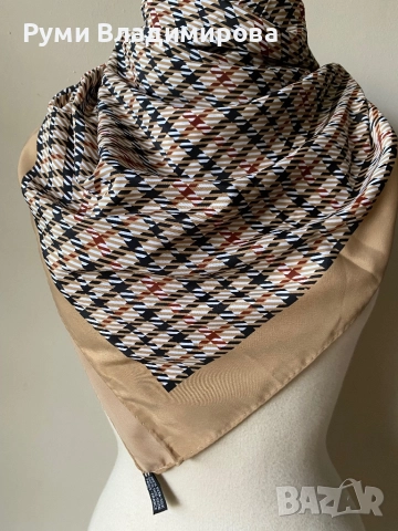 Квадратен шал/ кърпа за глава от коприна, сатен, вискоза, снимка 4 - Шалове - 52200212