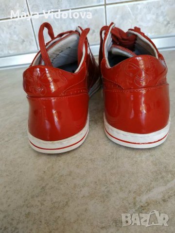 Спортни обувки Hummel, снимка 4 - Спортно елегантни обувки - 29284169