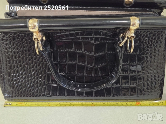 Елегантна дамска черна чанта лак, снимка 4 - Чанти - 51845210