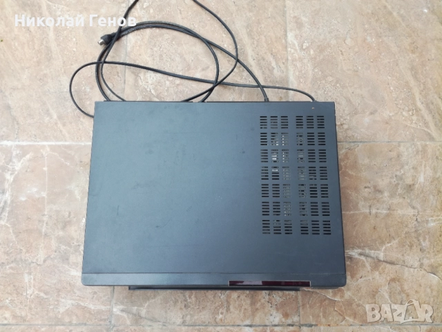 Продавам записващо видео Самсунг, снимка 3 - Плейъри, домашно кино, прожектори - 51785206