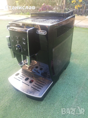 Кафемашина Delonghi ECAM 13.123B, снимка 2 - Кафемашини - 52774399