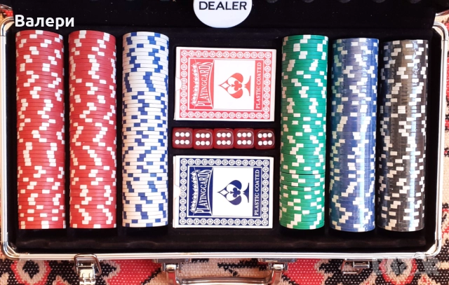 Куфарче за покер ( и други игри)