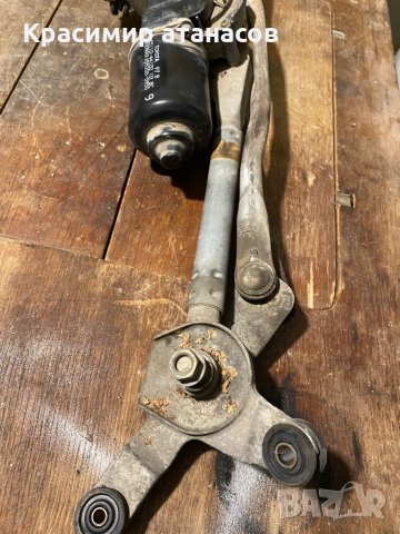 Механизъм чистачки За Тойота Авенсис версо.2002-2004г.85110-44100.159200-5950