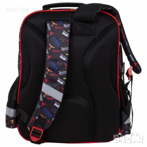 Ергономична раница Cars Derform, за момче 087990, снимка 5 - Раници - 36423406
