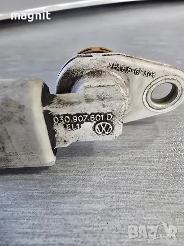 ДАТЧИК РАЗПРЕДЕЛИТЕЛЕН ВАЛ VW AUDI SEAT 030907601D, снимка 2 - Части - 56305031