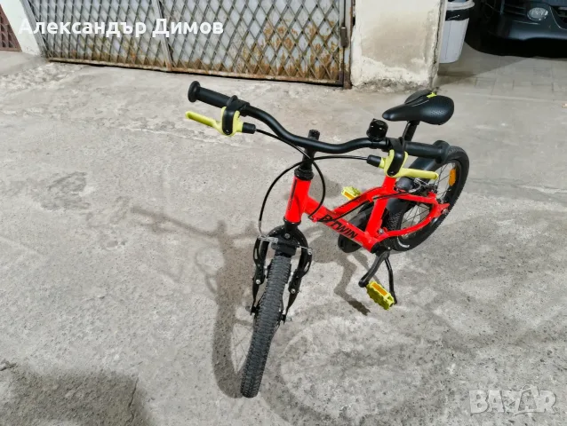 Велосипед 16" B-Twin с алуминиевa рамка, снимка 4 - Велосипеди - 55990497