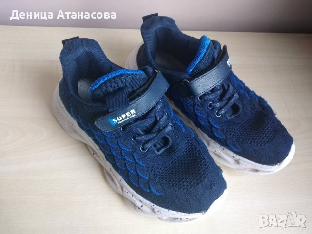 Маратонки Clibee номера 36 / 37 и туристически обувки за преходи Quechua от Декатлон номер 35