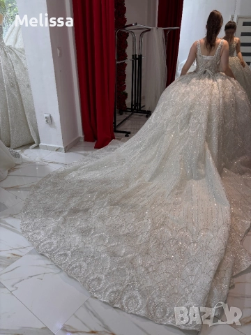 Булженска  роклия  с камани, снимка 8 - Сватбени рокли - 52896599