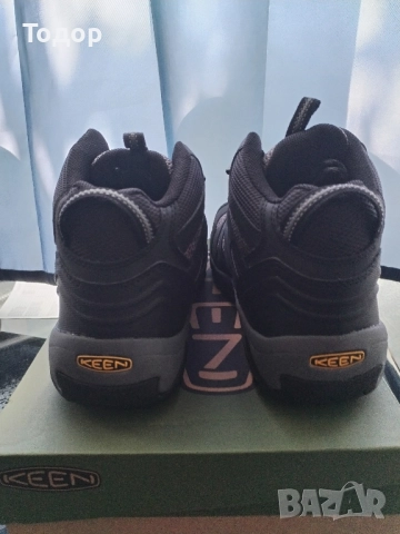 Keen Koven Mid Wp (туристически), снимка 5 - Маратонки - 51720043