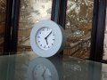 дизайнерски настолен  часовник от Швейцария, снимка 2